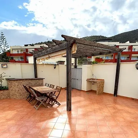 Evans Realty Bt Atico Con Garaje & Piscinas & Padel
